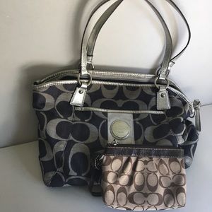 Coach purse with clutch